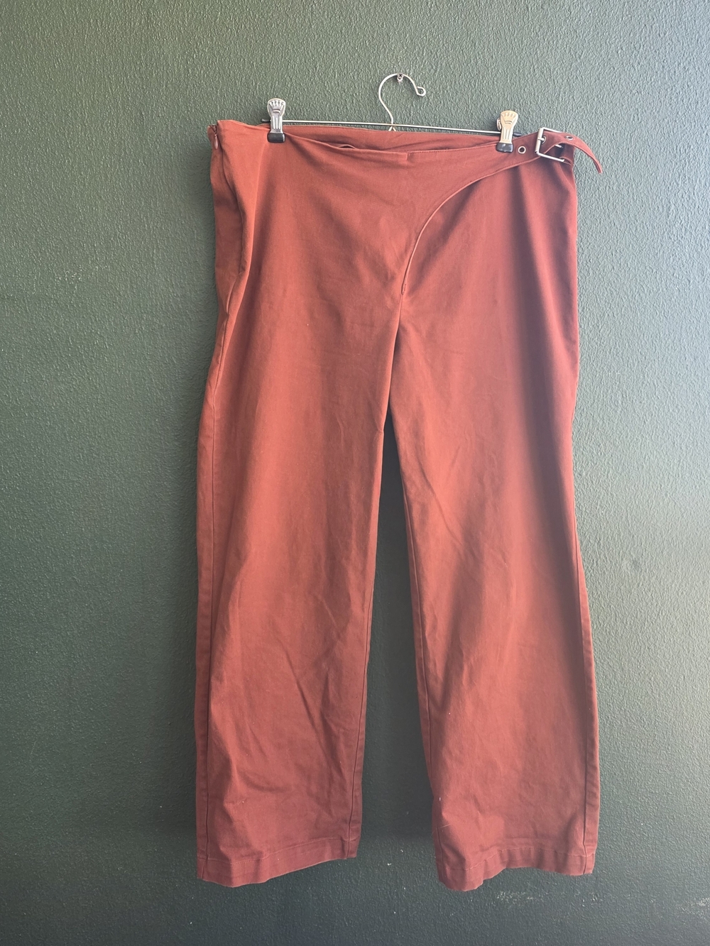 Straight Leg Pants in Rust